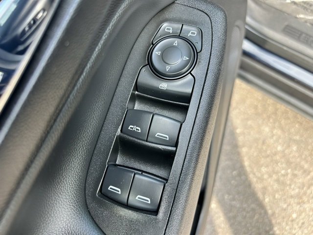 Used 2021 Chevrolet Equinox LT image 17