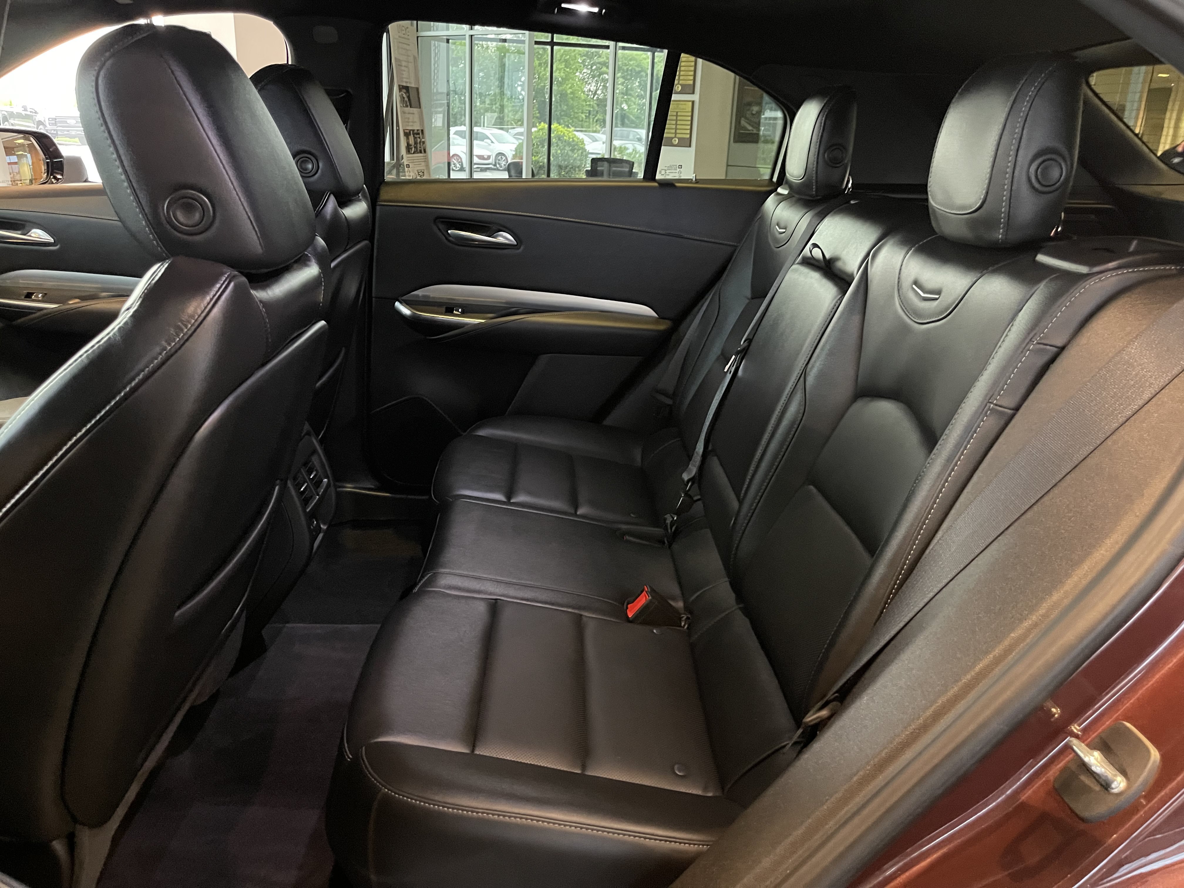 Certified 2023 Cadillac XT4 Premium Luxury AWD/4WD image 16