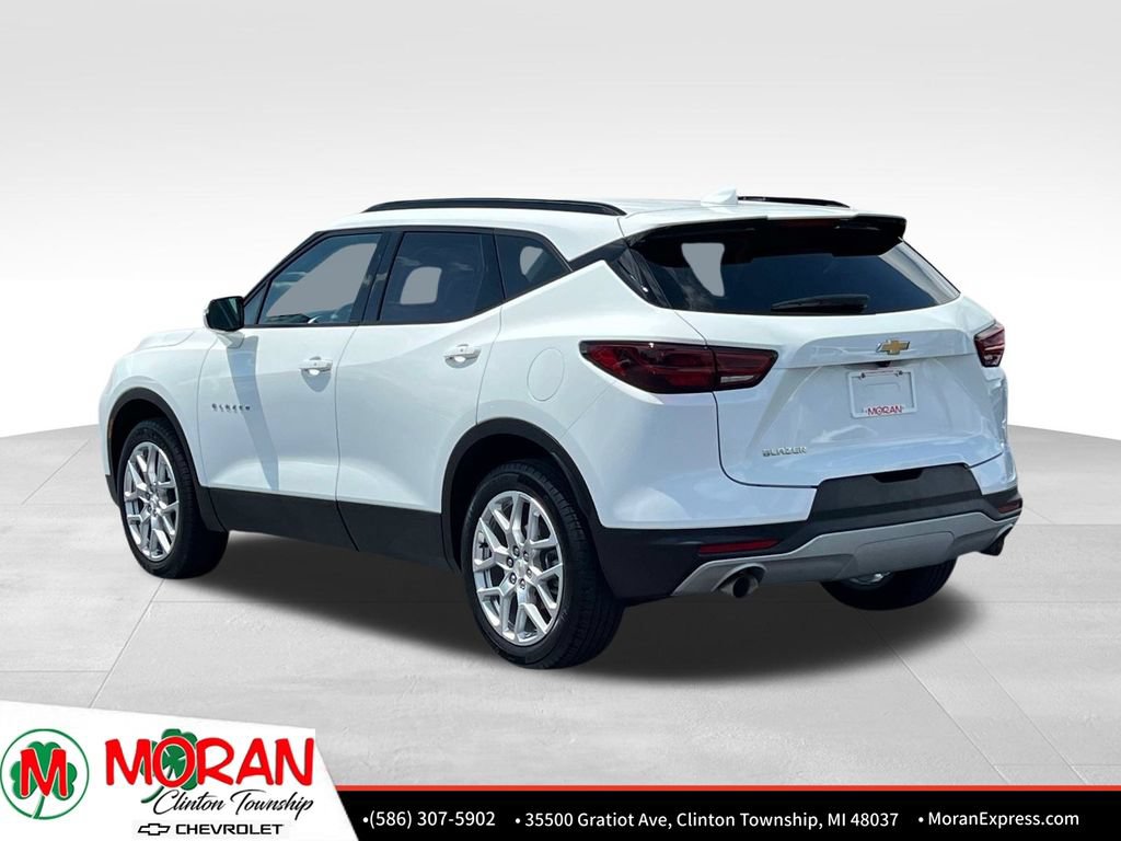 Certified 2024 Chevrolet Blazer LT FWD image 4