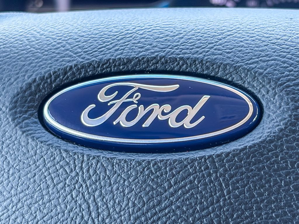 Used 2018 Ford Edge SEL w/ Equipment Group 201A FWD image 23