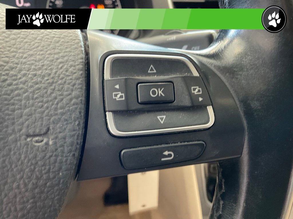 Used 2014 Volkswagen Passat TDI SE FWD image 13