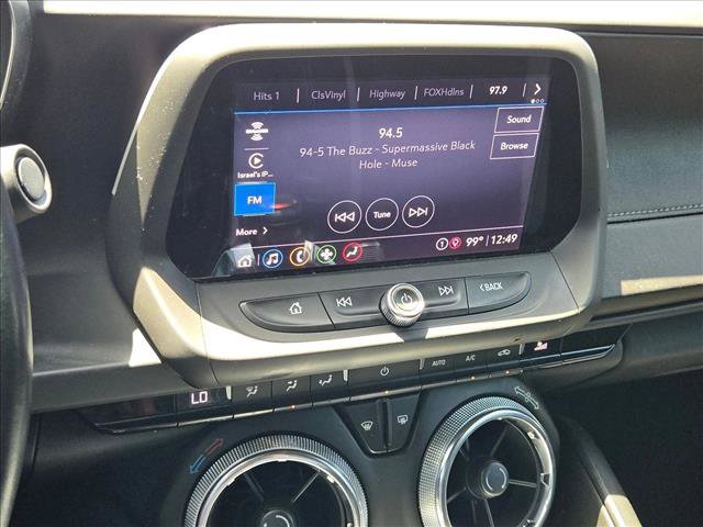Used 2021 Chevrolet Camaro LT w/ Technology Package RWD image 13