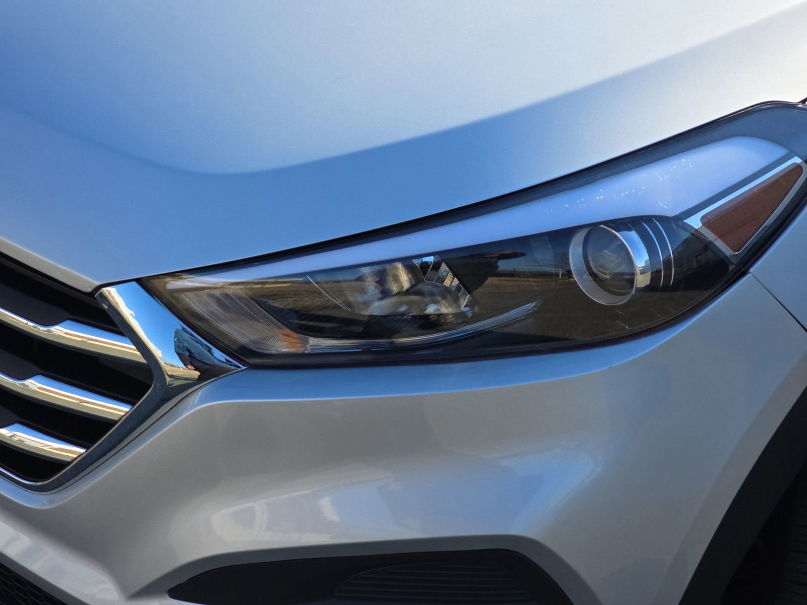 Used 2018 Hyundai Tucson SE image 34