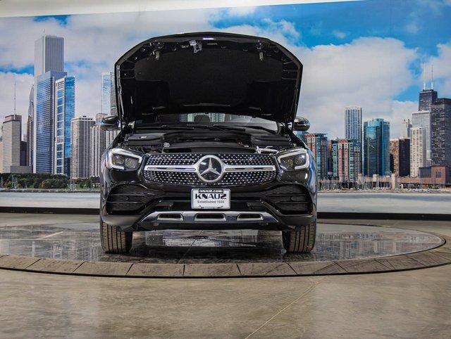 Certified 2022 Mercedes-Benz GLC 300 4MATIC image 4