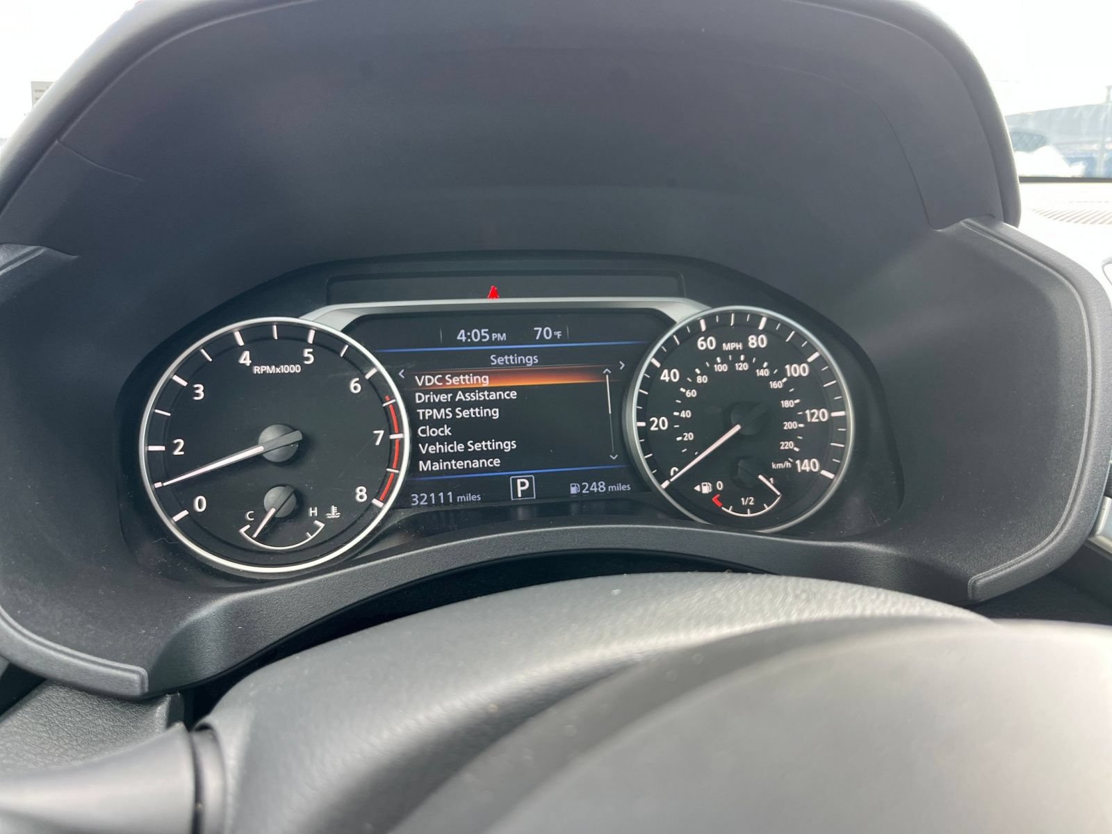 Used 2025 Nissan Altima 2.5 SR FWD image 40