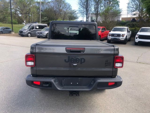 Used 2021 Jeep Gladiator Willys image 4