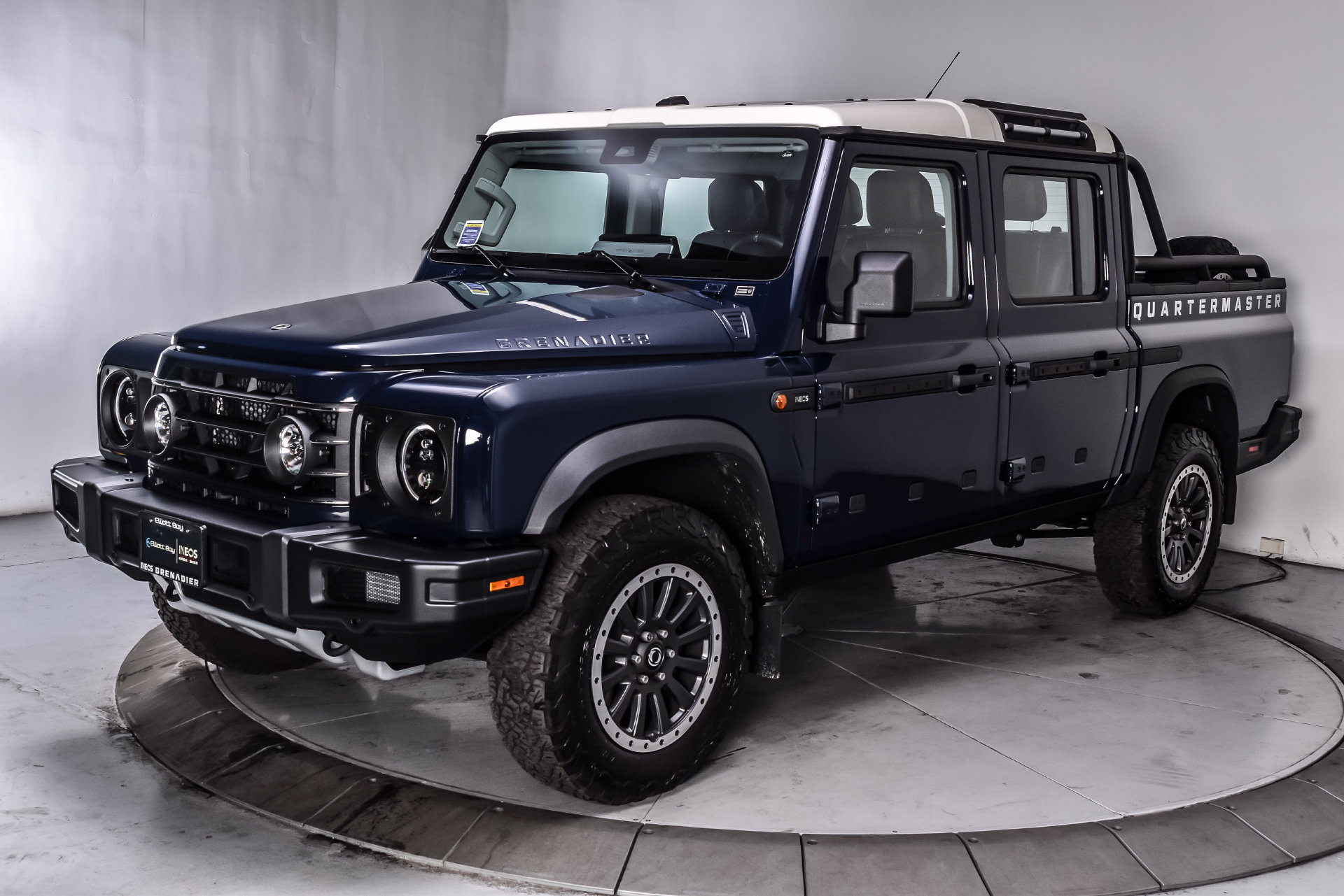 Used 2025 INEOS Grenadier Quartermaster AWD/4WD image 3