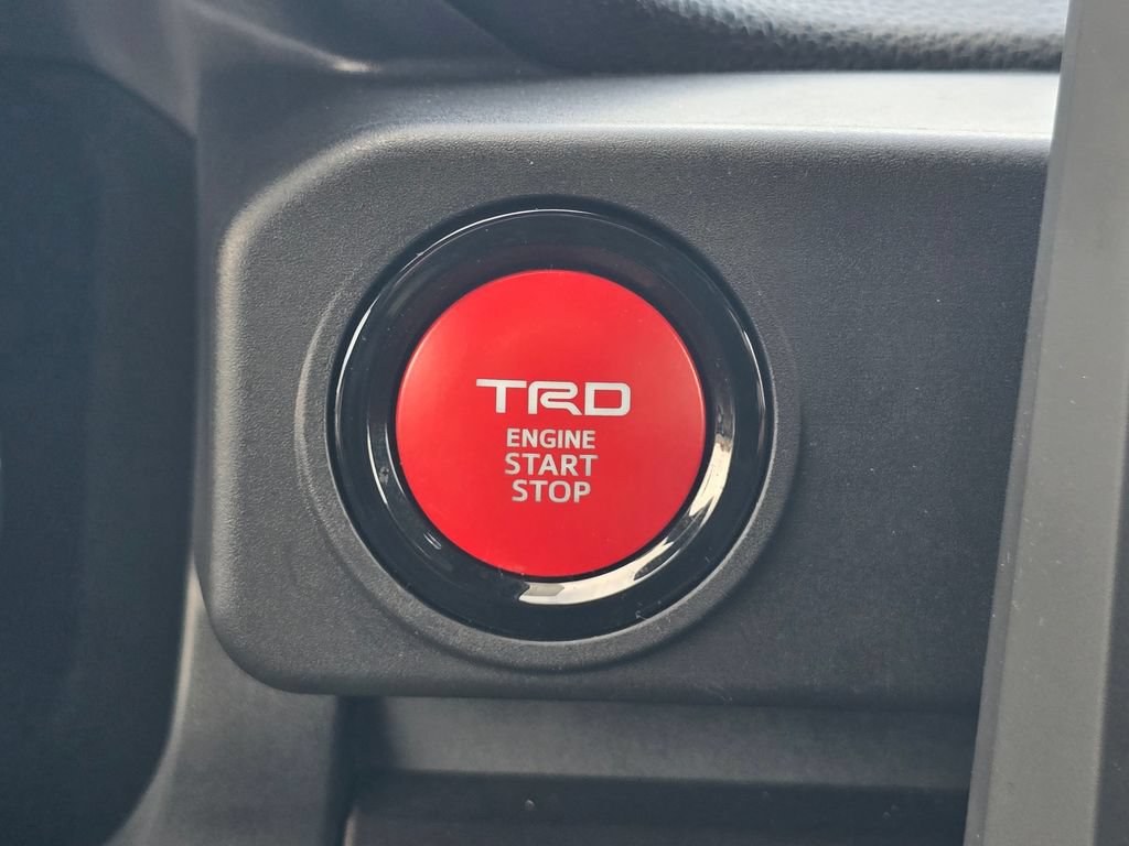 Certified 2025 Toyota Tacoma TRD Sport AWD/4WD image 35