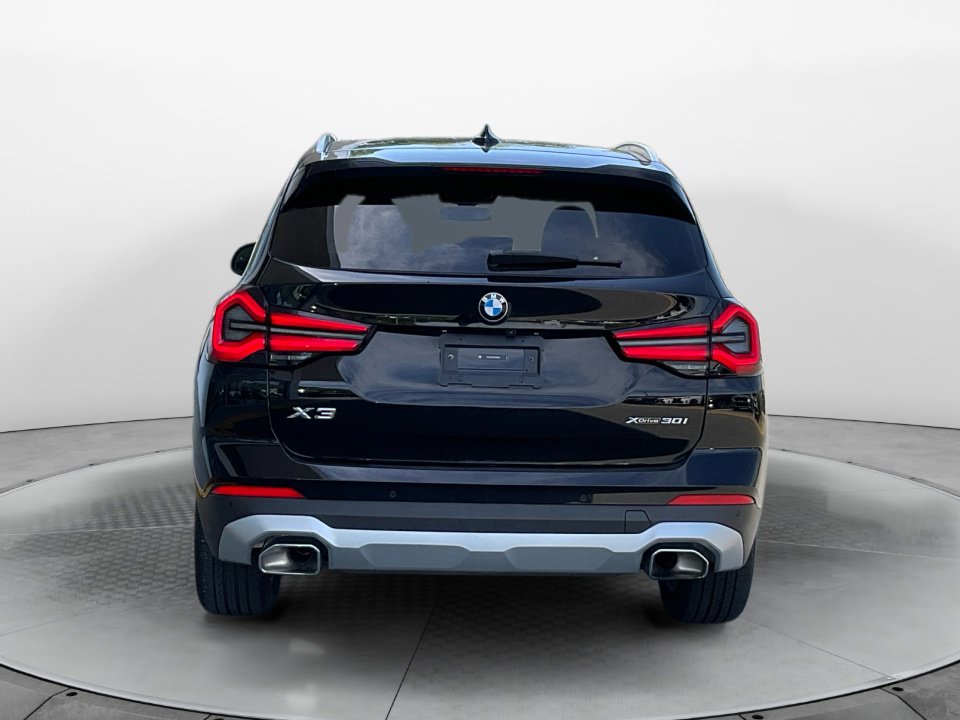 Used 2024 BMW X3 xDrive30i w/ Premium Package AWD/4WD image 6