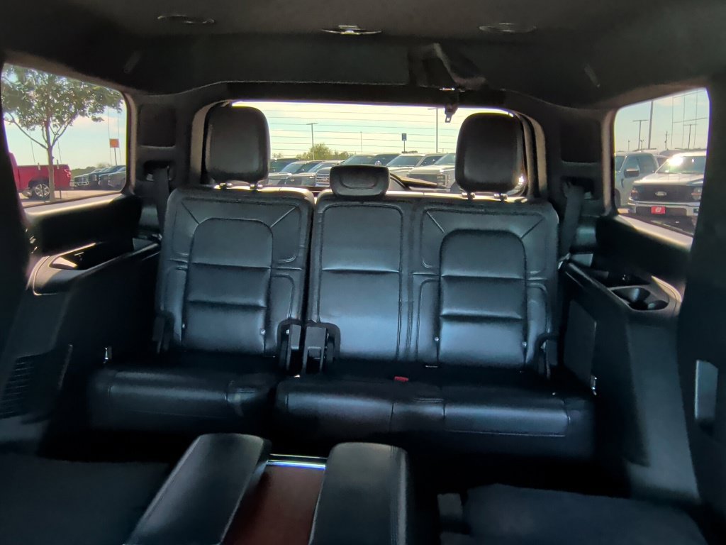 Used 2020 Lincoln Navigator Reserve w/ Luxury Package RWD image 43
