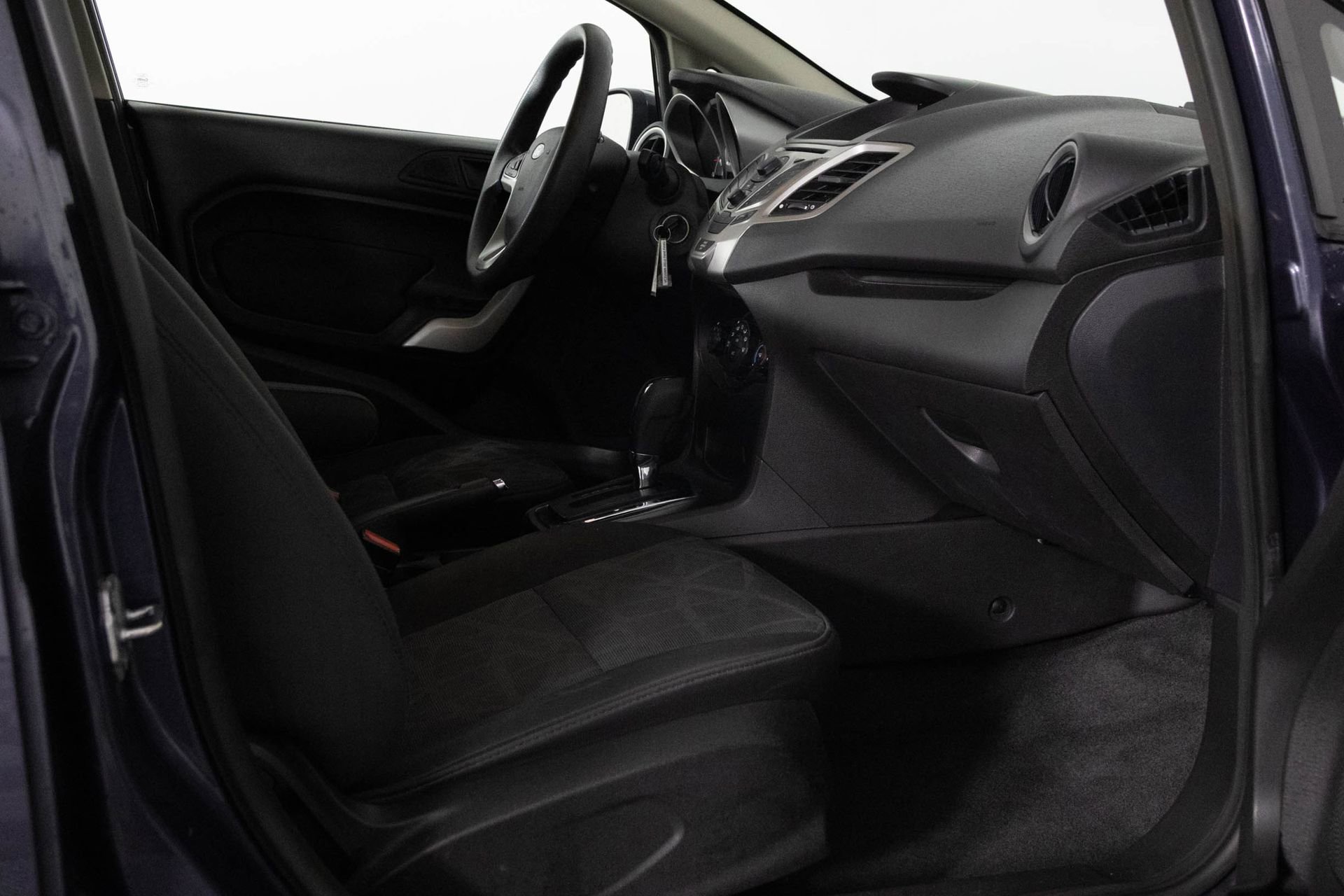 Used 2012 Ford Fiesta SE FWD image 37