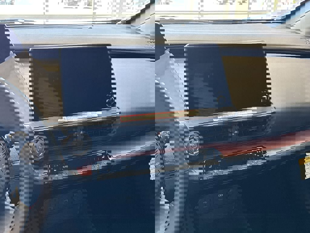 New 2026 Toyota Prius Plug-In Hybrid FWD image 21