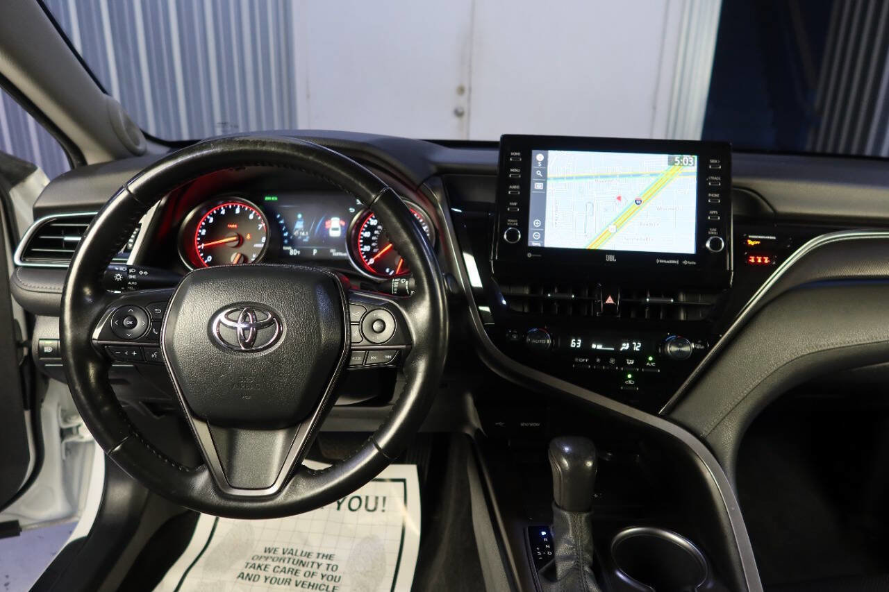 Used 2023 Toyota Camry XSE w/ Navigation Package image 20
