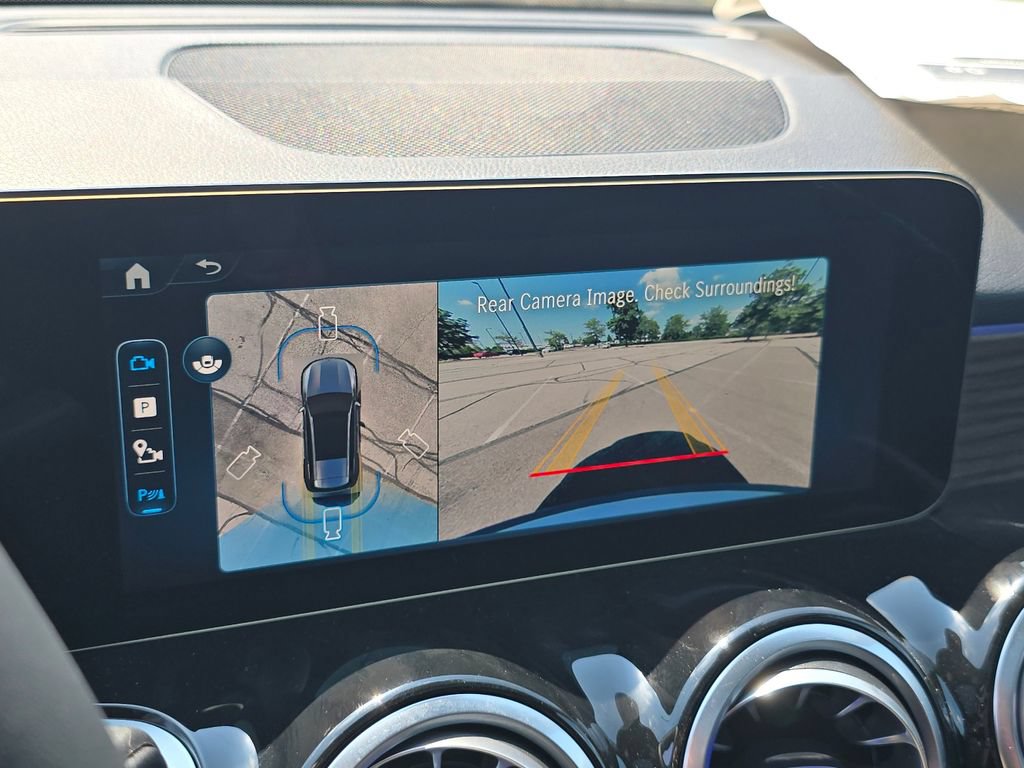 New 2026 Mercedes-Benz GLB 250 4MATIC image 31