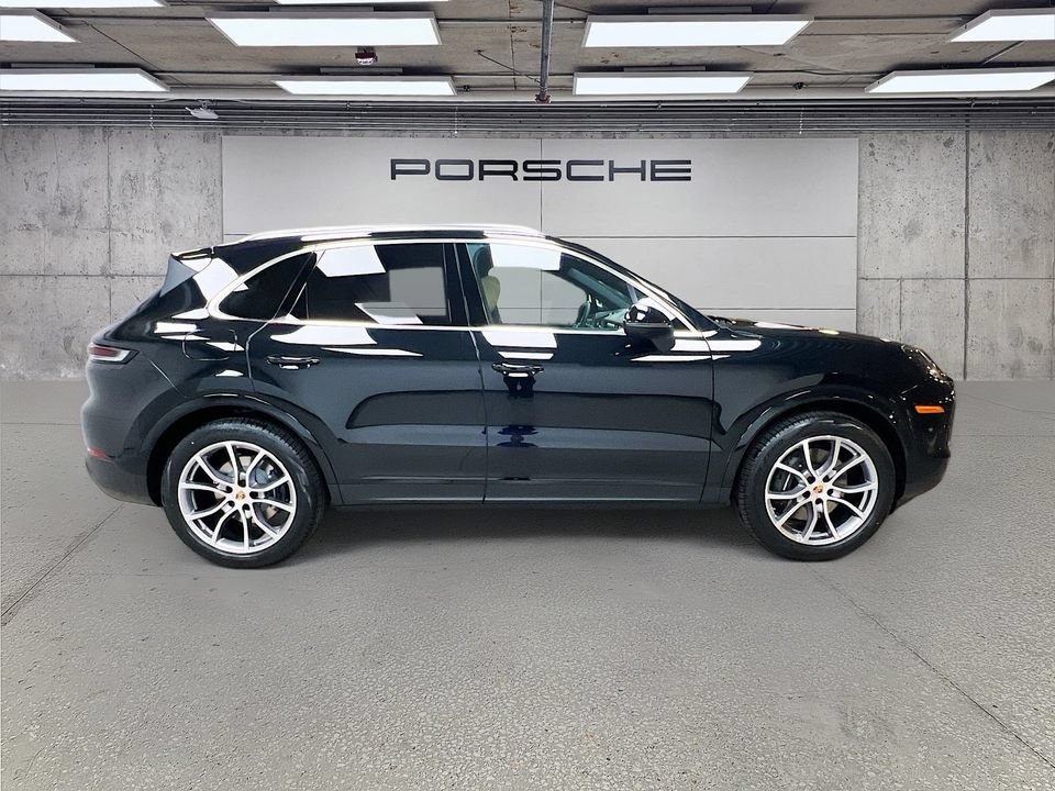 New 2026 Porsche Cayenne AWD/4WD image 8