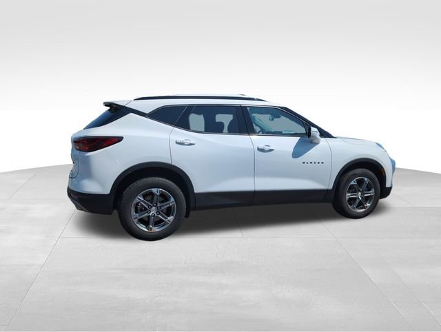 Used 2024 Chevrolet Blazer LT image 5