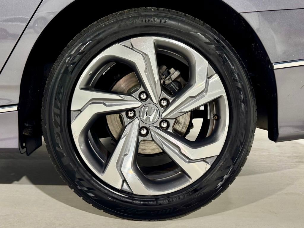 Used 2020 Honda Accord EX image 33
