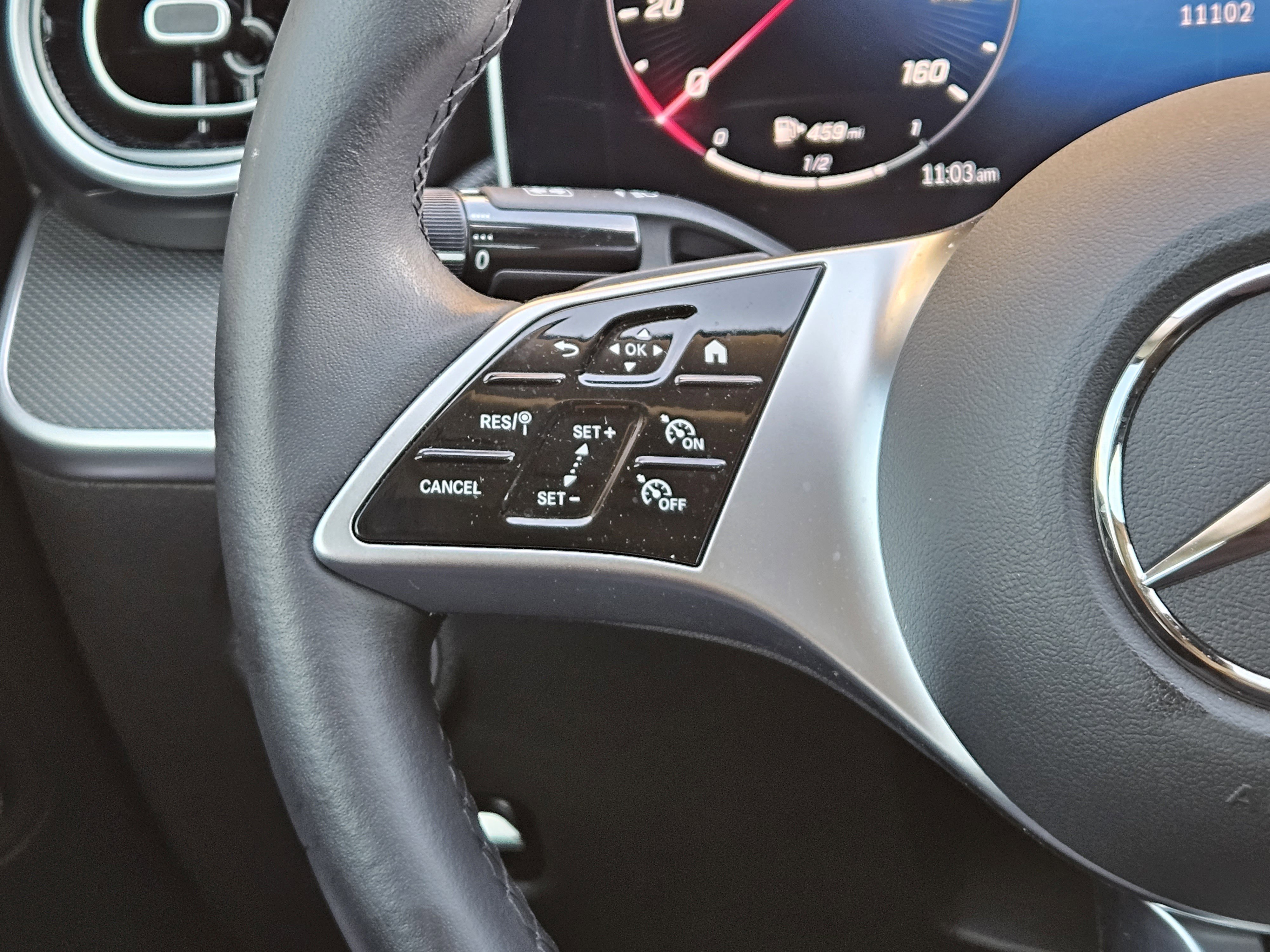 Used 2025 Mercedes-Benz C 300 Sedan image 26