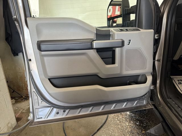 Used 2018 Ford F250 XLT AWD/4WD image 13