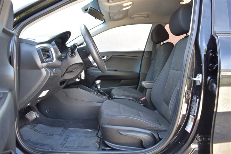 Used 2019 Kia Rio S FWD image 10