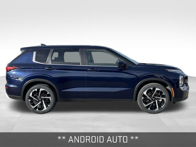 Used 2023 Mitsubishi Outlander SE image 8