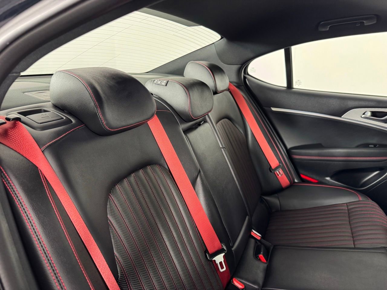 Used 2023 Genesis G70 2.0T w/ Sport Prestige Package image 32