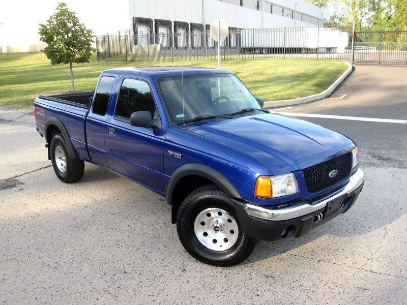 Used 2003 Ford Ranger FX4 image 2
