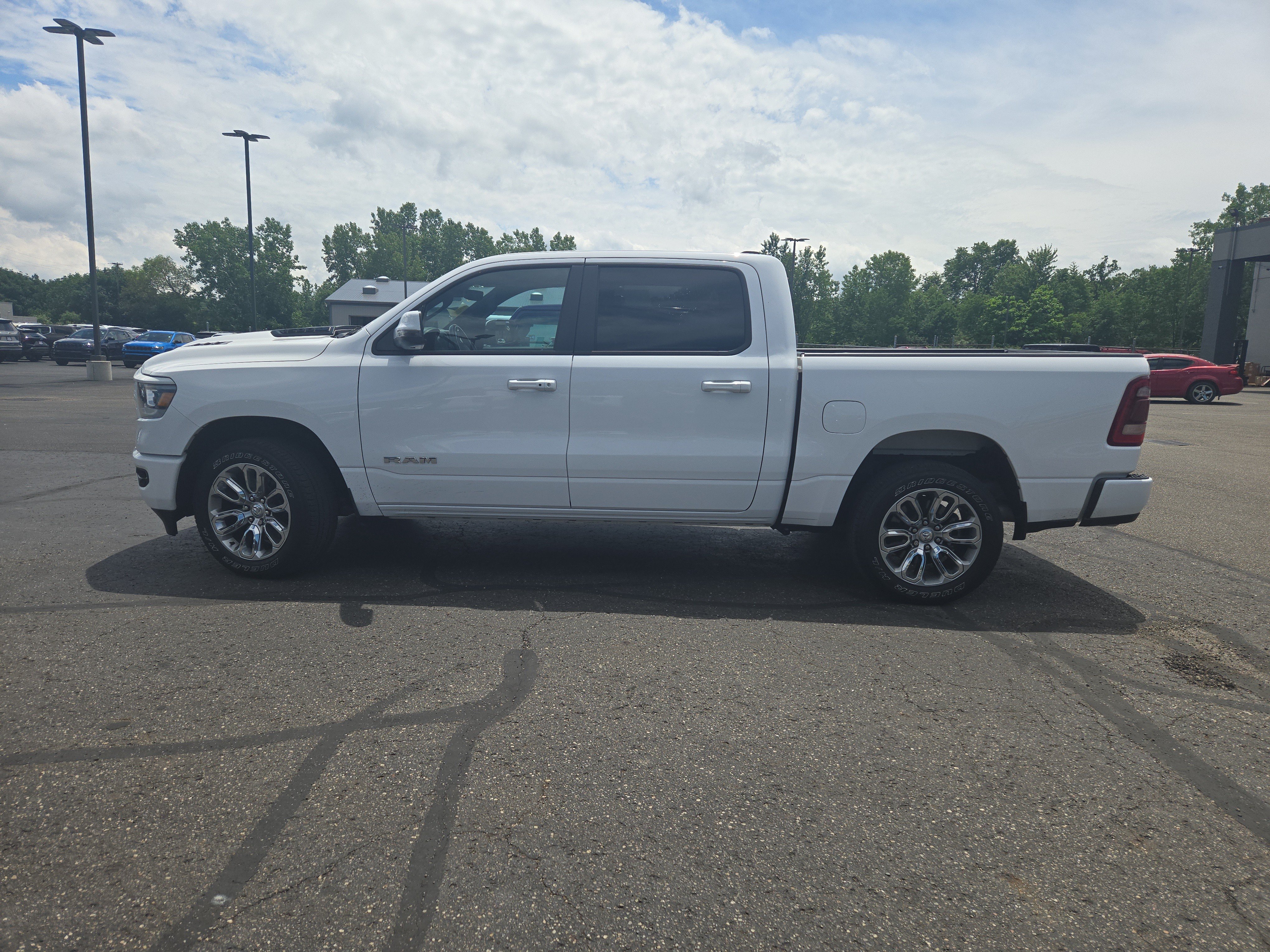 Used 2023 RAM 1500 Laramie AWD/4WD image 6