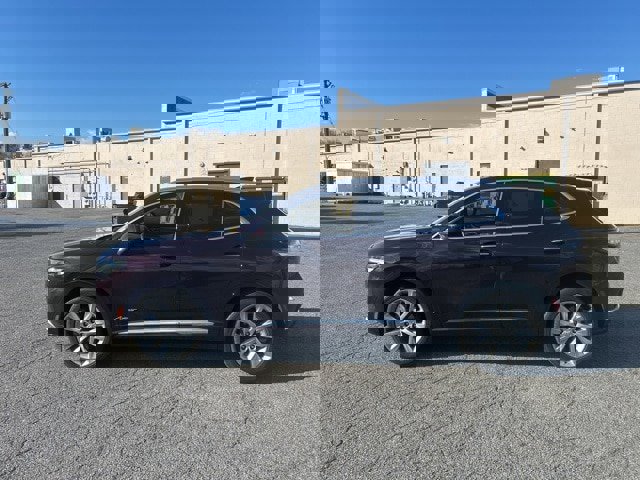 Used 2023 Buick Envision Avenir image 2