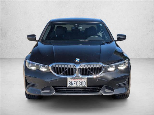 Used 2020 BMW 330i Sedan w/ Driving Assistance Package RWD image 2