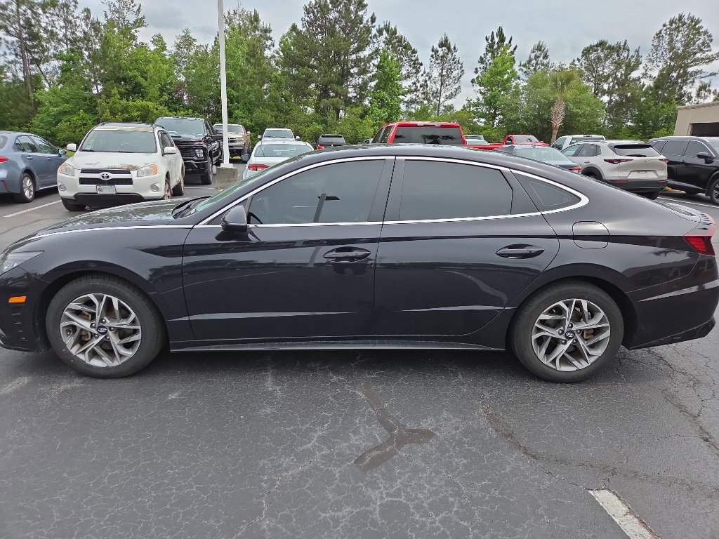 Used 2023 Hyundai Sonata SEL FWD image 3