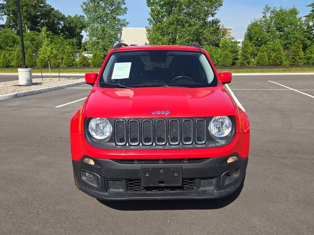 Used 2017 Jeep Renegade Latitude w/ Popular Equipment Group FWD image 8