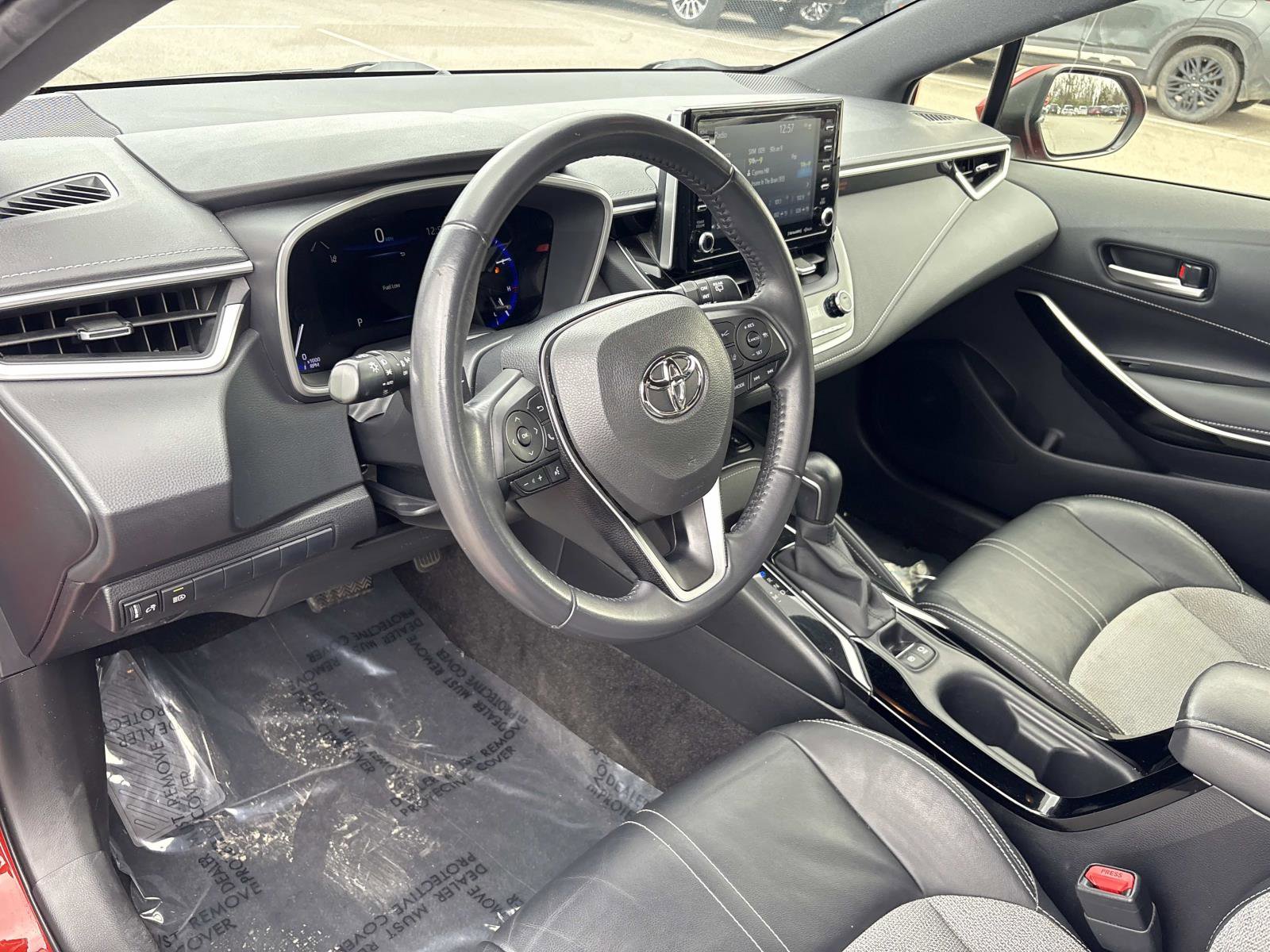 Used 2020 Toyota Corolla XSE image 16