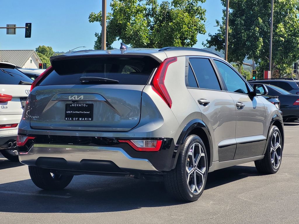 Used 2025 Kia Niro EX Touring FWD image 5