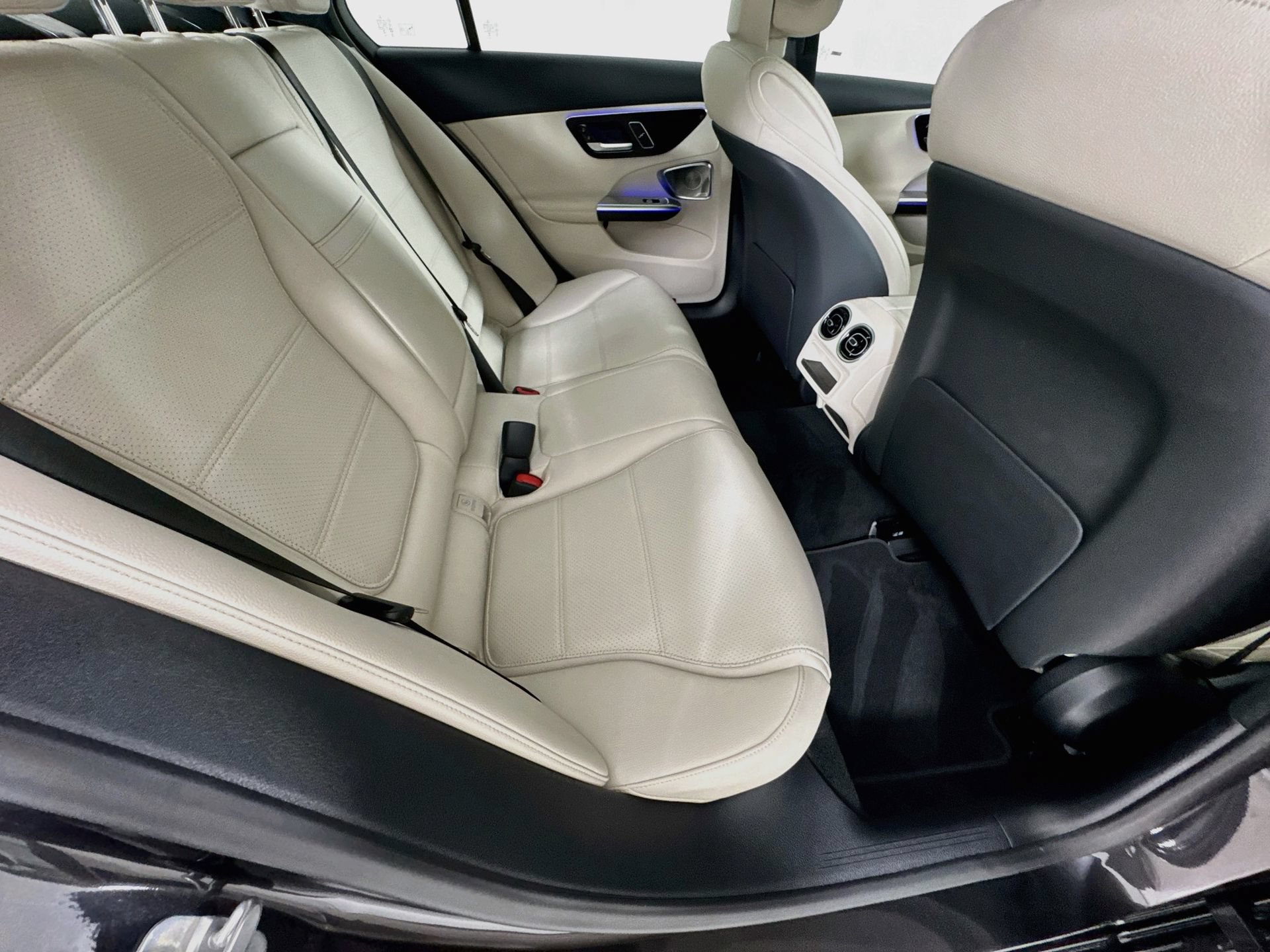 Certified 2026 Mercedes-Benz C 300 Sedan image 30