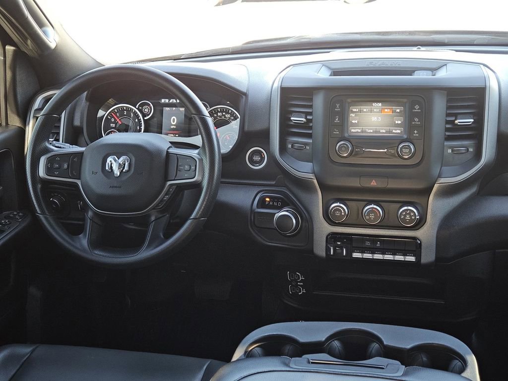 Used 2024 RAM 2500 Tradesman w/ Chrome Appearance Group image 29