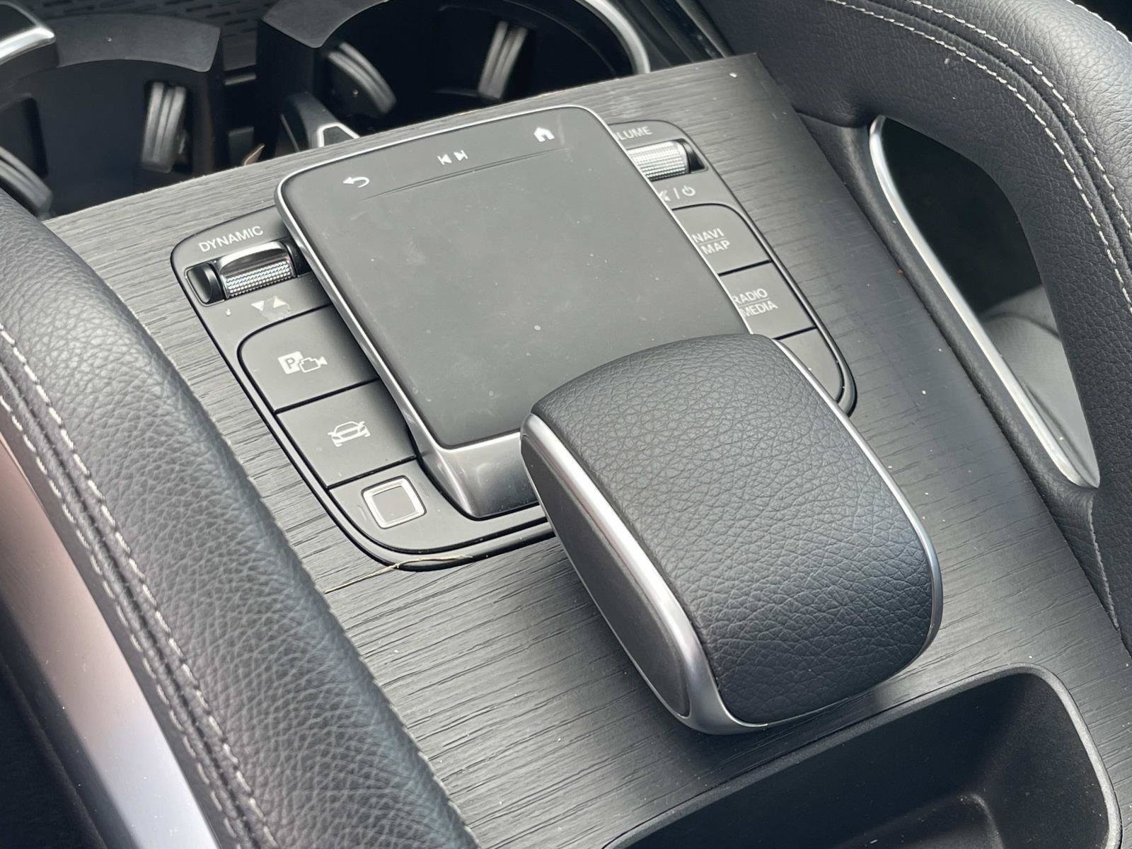 Used 2026 Mercedes-Benz GLE 350 4MATIC image 39