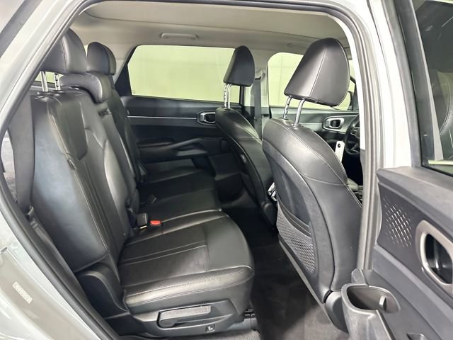 Used 2024 Kia Sorento S w/ Panoramic Sunroof Package image 27