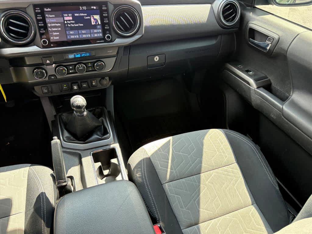 Used 2021 Toyota Tacoma TRD Off-Road w/ Technology Package AWD/4WD image 5