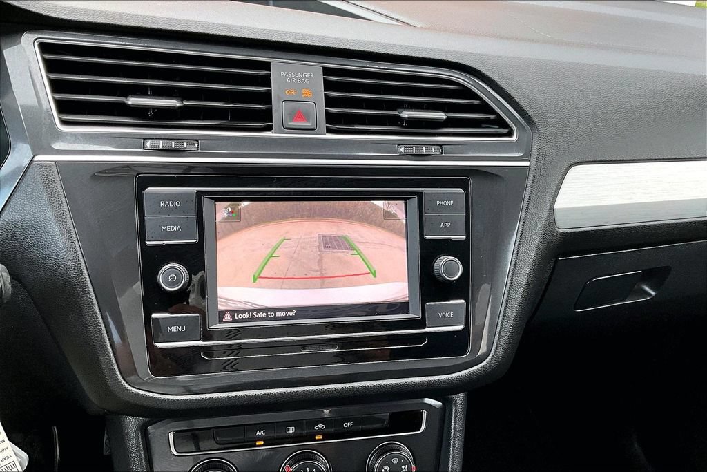 Used 2021 Volkswagen Tiguan S FWD image 25