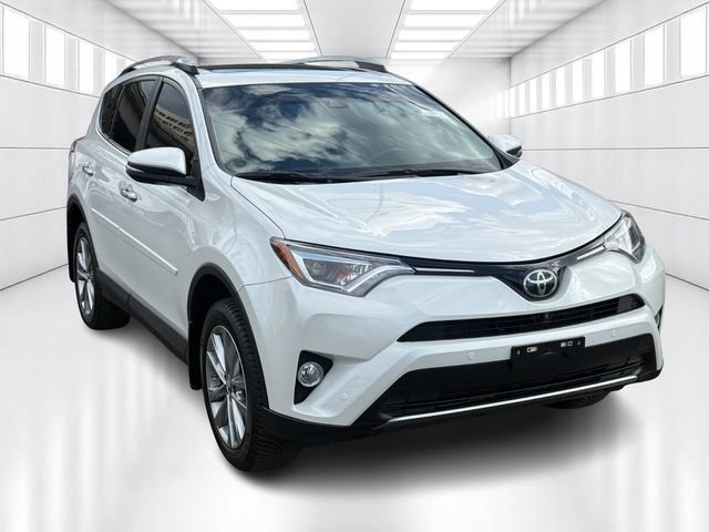 Used 2017 Toyota RAV4 Limited AWD/4WD image 3