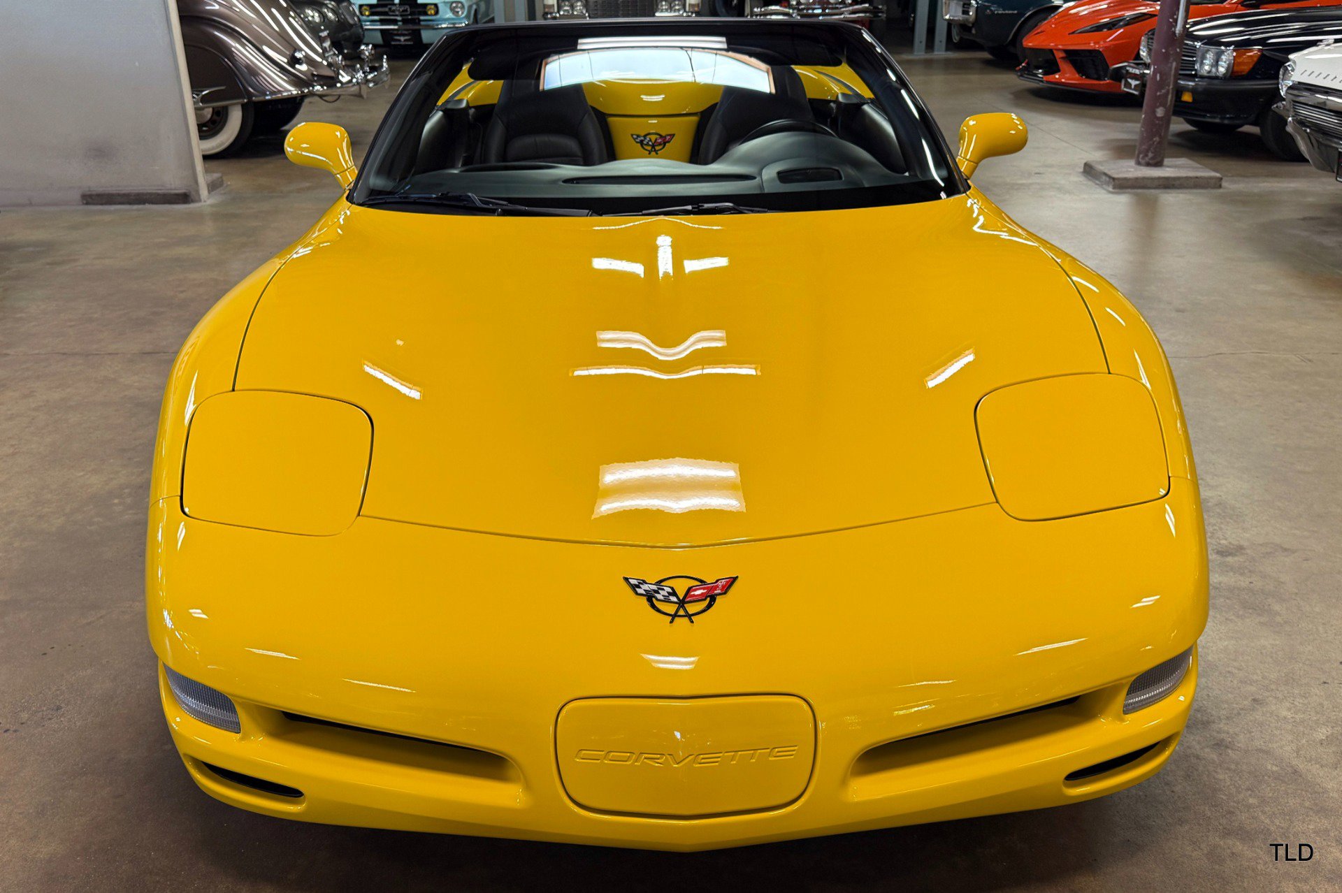 Used 2002 Chevrolet Corvette w/ Preferred Equipment Group2 image 5
