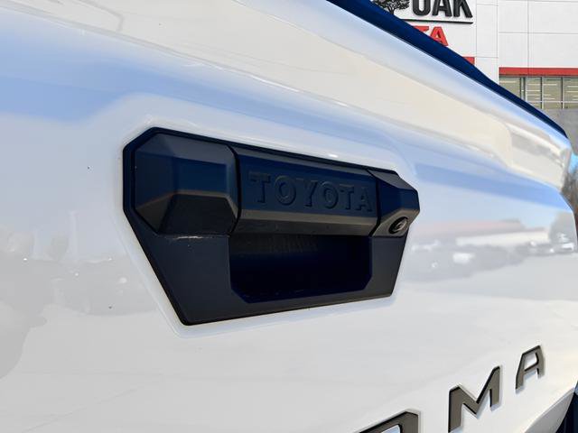Used 2024 Toyota Tacoma TRD Sport image 14