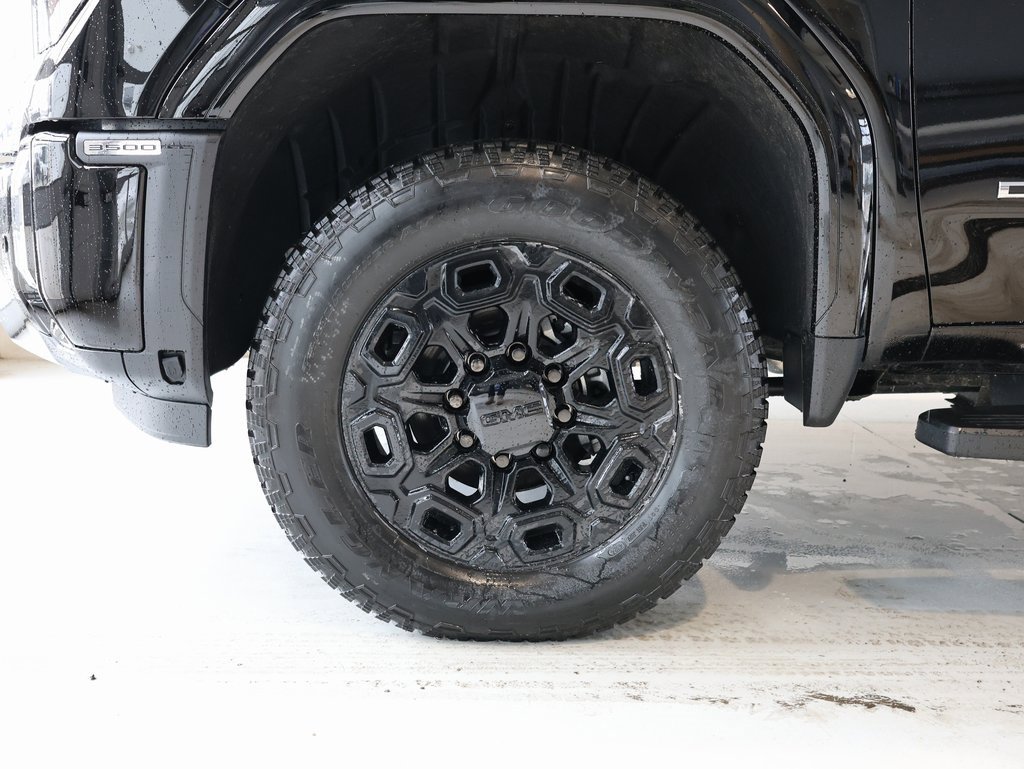 New 2026 GMC Sierra 3500 Denali w/ Denali Reserve Package image 50