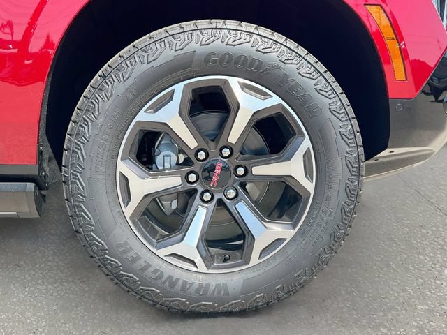 New 2026 GMC Yukon AT4 Ultimate AWD/4WD image 19