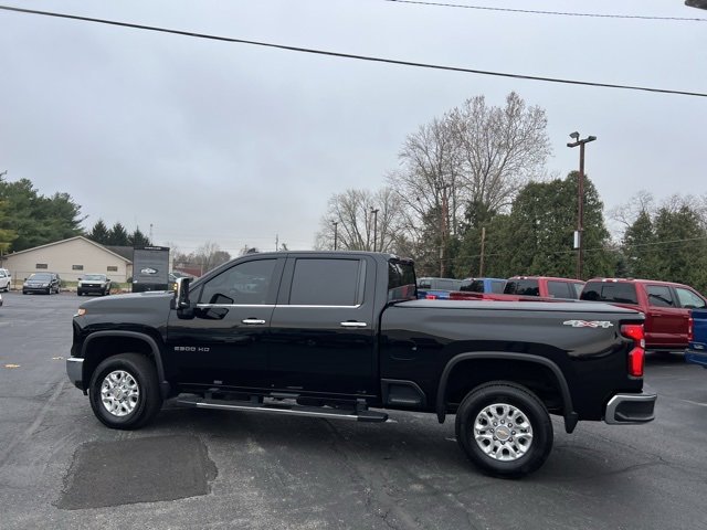 Used 2024 Chevrolet Silverado 2500 LTZ w/ LTZ Convenience Package image 19