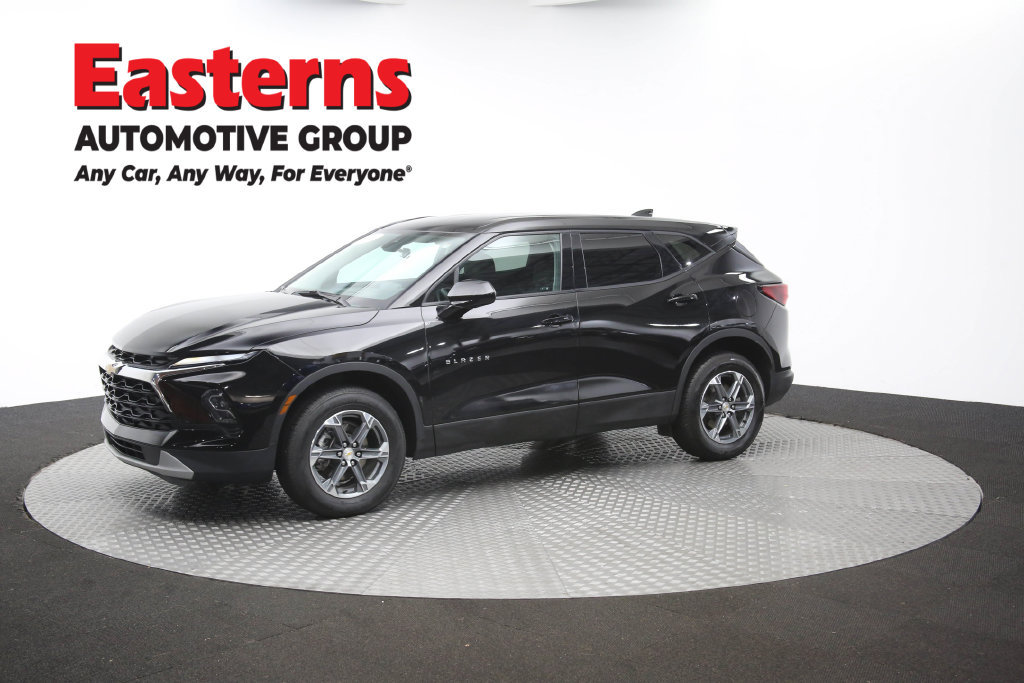Used 2025 Chevrolet Blazer LT FWD image 60