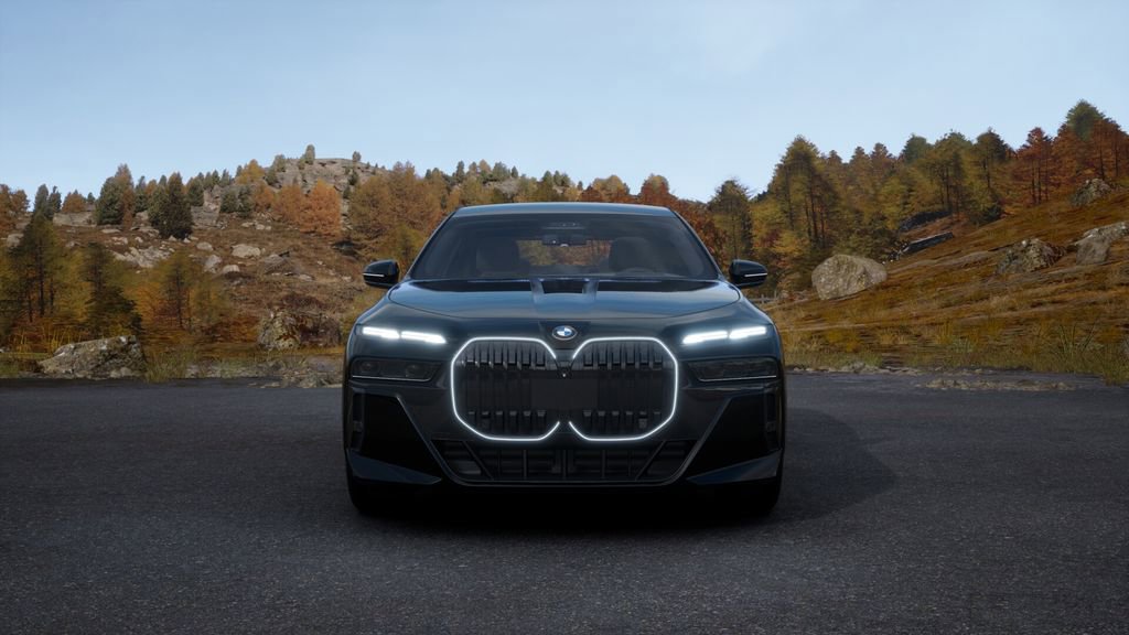 New 2026 BMW 740i w/ Executive Package RWD image 3