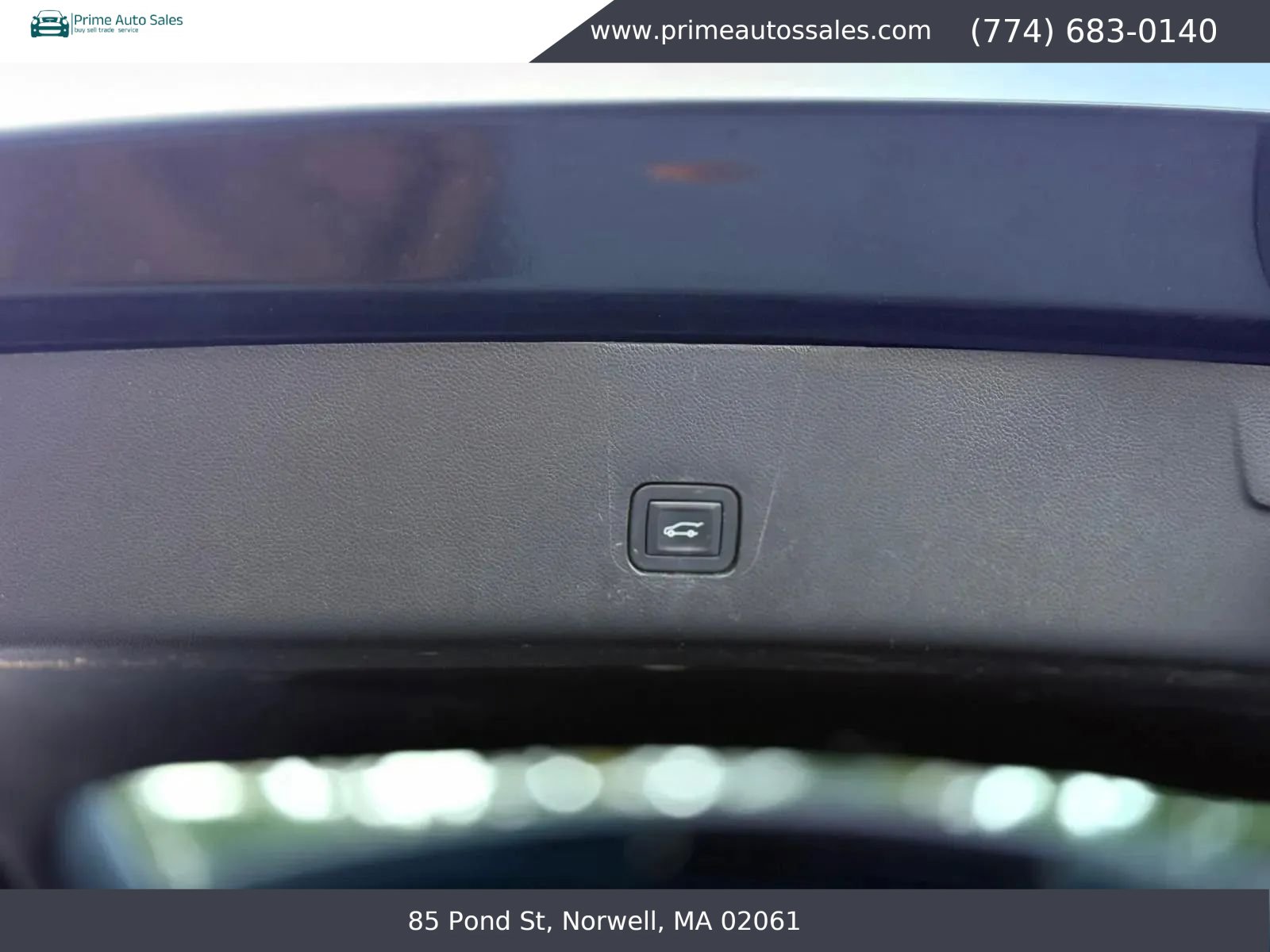 Used 2018 Chevrolet Traverse Premier w/ Redline Edition AWD/4WD image 20