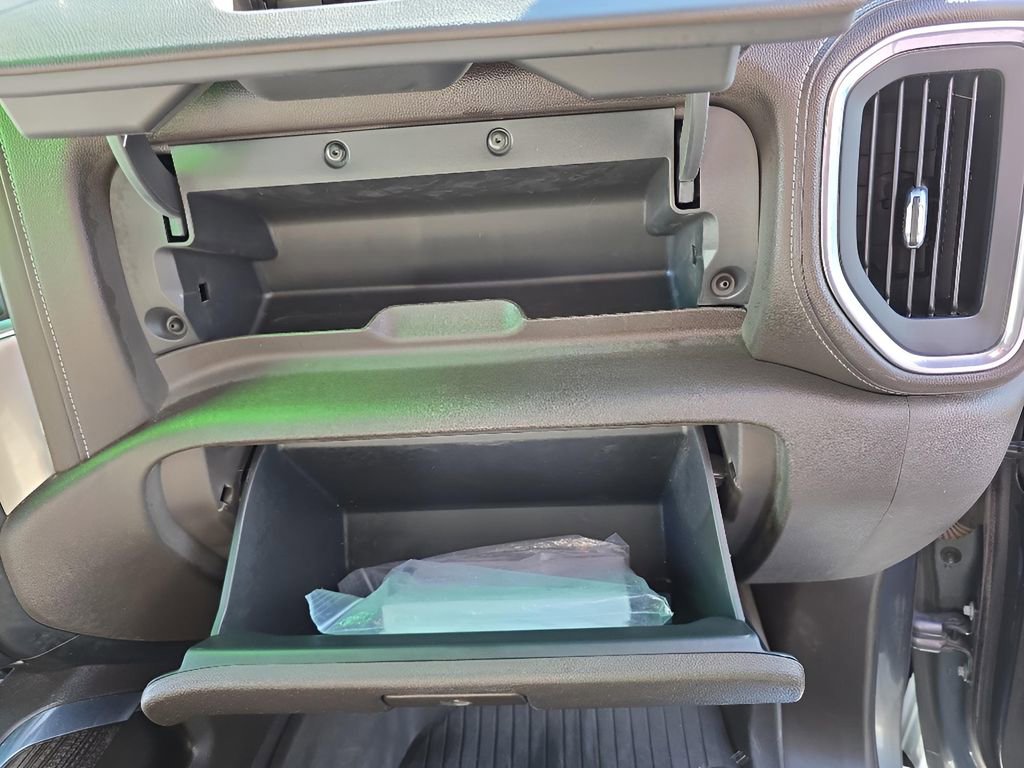 Used 2021 Chevrolet Silverado 1500 LT Trail Boss w/ Convenience Package II image 31